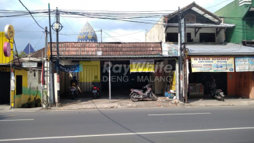 Boarding house for sale on Jl. MT. Haryono