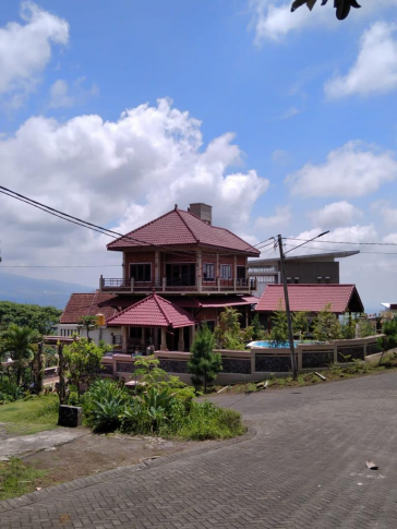 Villa for sale in Panderman Hill Batu