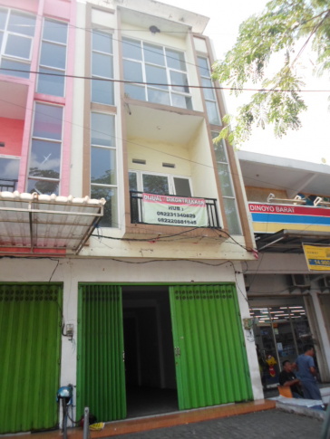 Shophouse for sale and rent at MT Haryono