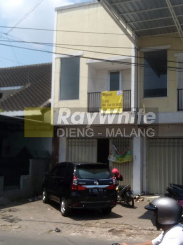 Shophouse for sale and rent in Cengger Ayam Dalam