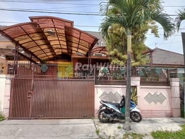 House for sale on Jl. Mawar Malang