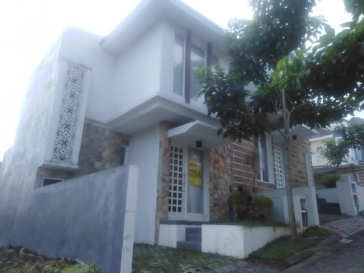 Dijual Rumah di Myra Residance Tunggulwulung Malang